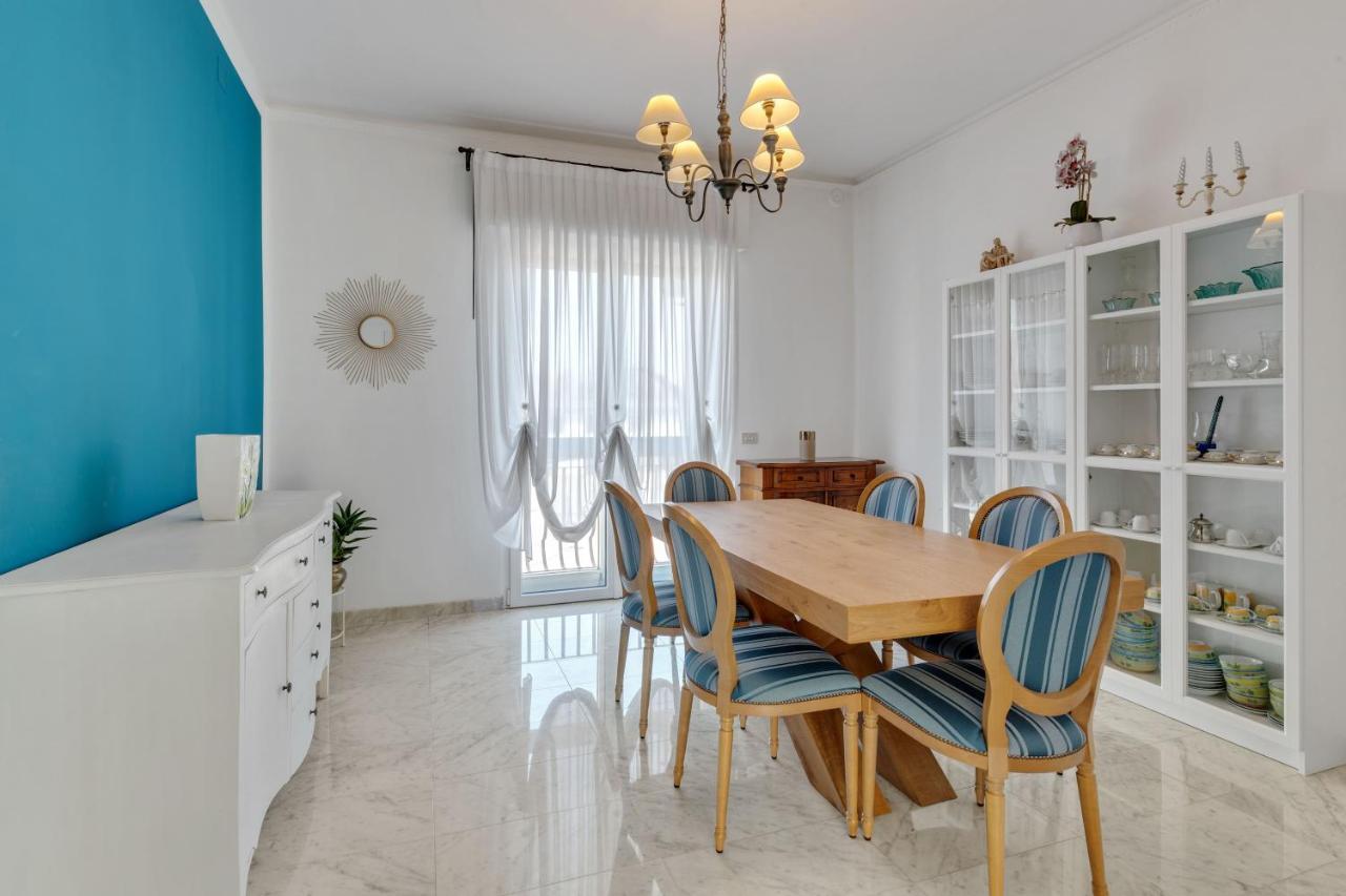 Elegant Blue Apartment Vicenza Exterior photo