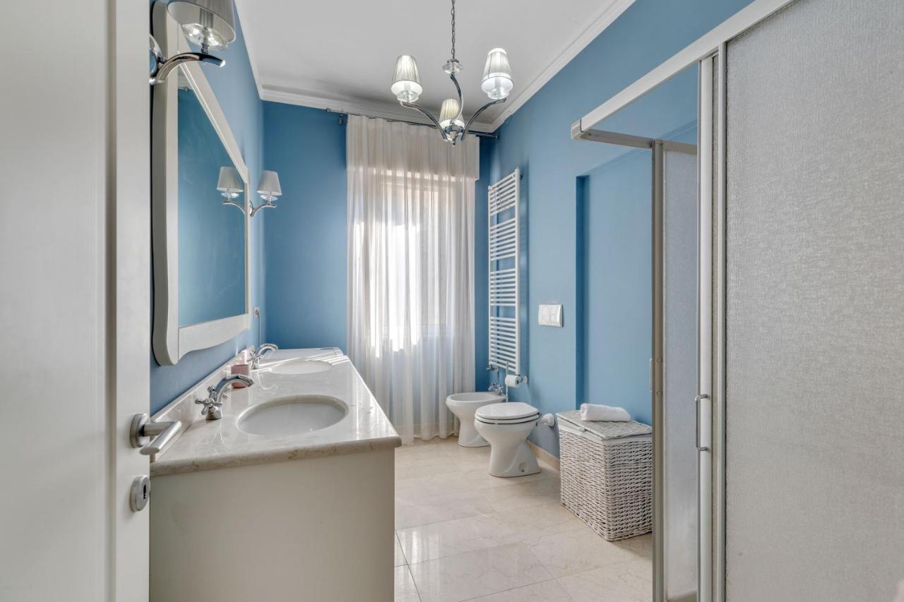 Elegant Blue Apartment Vicenza Exterior photo