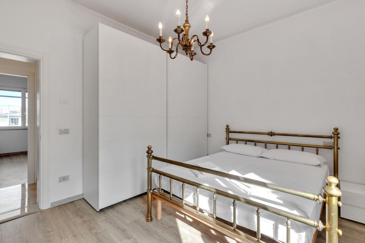 Elegant Blue Apartment Vicenza Exterior photo